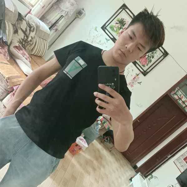 河南24岁单身帅哥真诚找对象-许昌征婚相亲网